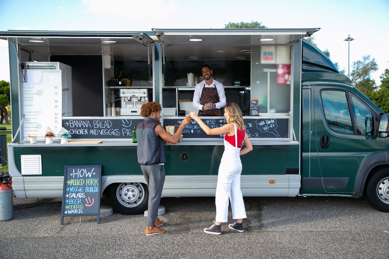 Ouvrir un Food-Truck : Business or Not ? (Budget, Rentabilité, Pièges Cachés)